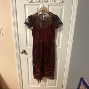 Taylor maroon burgundy lace floral wedding guest dress Sz 4